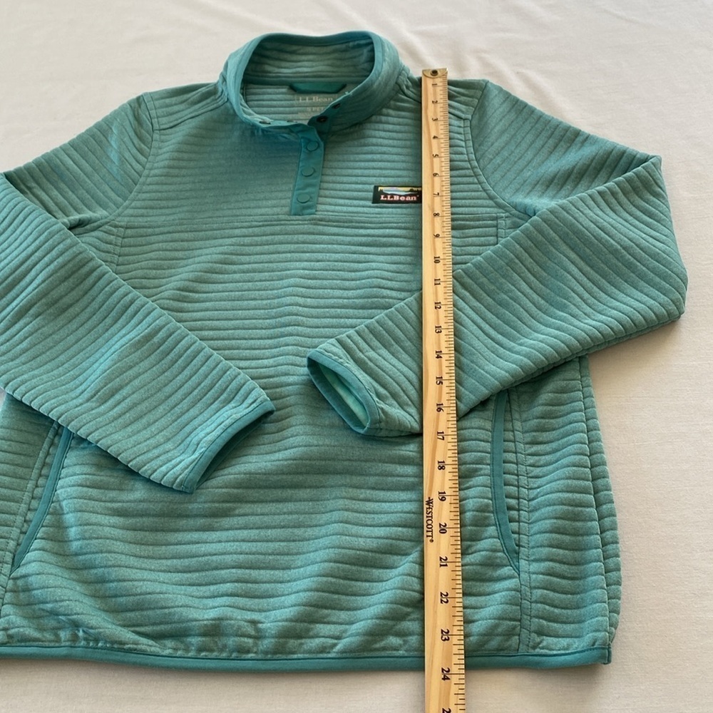 L.L Bean Women's Teal Airlight Knit Pullover Shacket. - Picture 6 of 12
